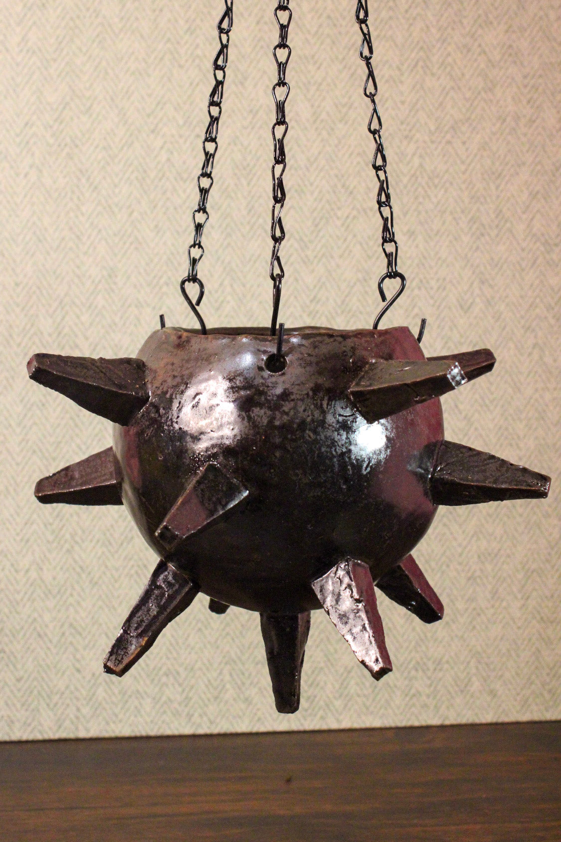 Aged Flail Hanging Planter – Jess Sullivan Ceramics